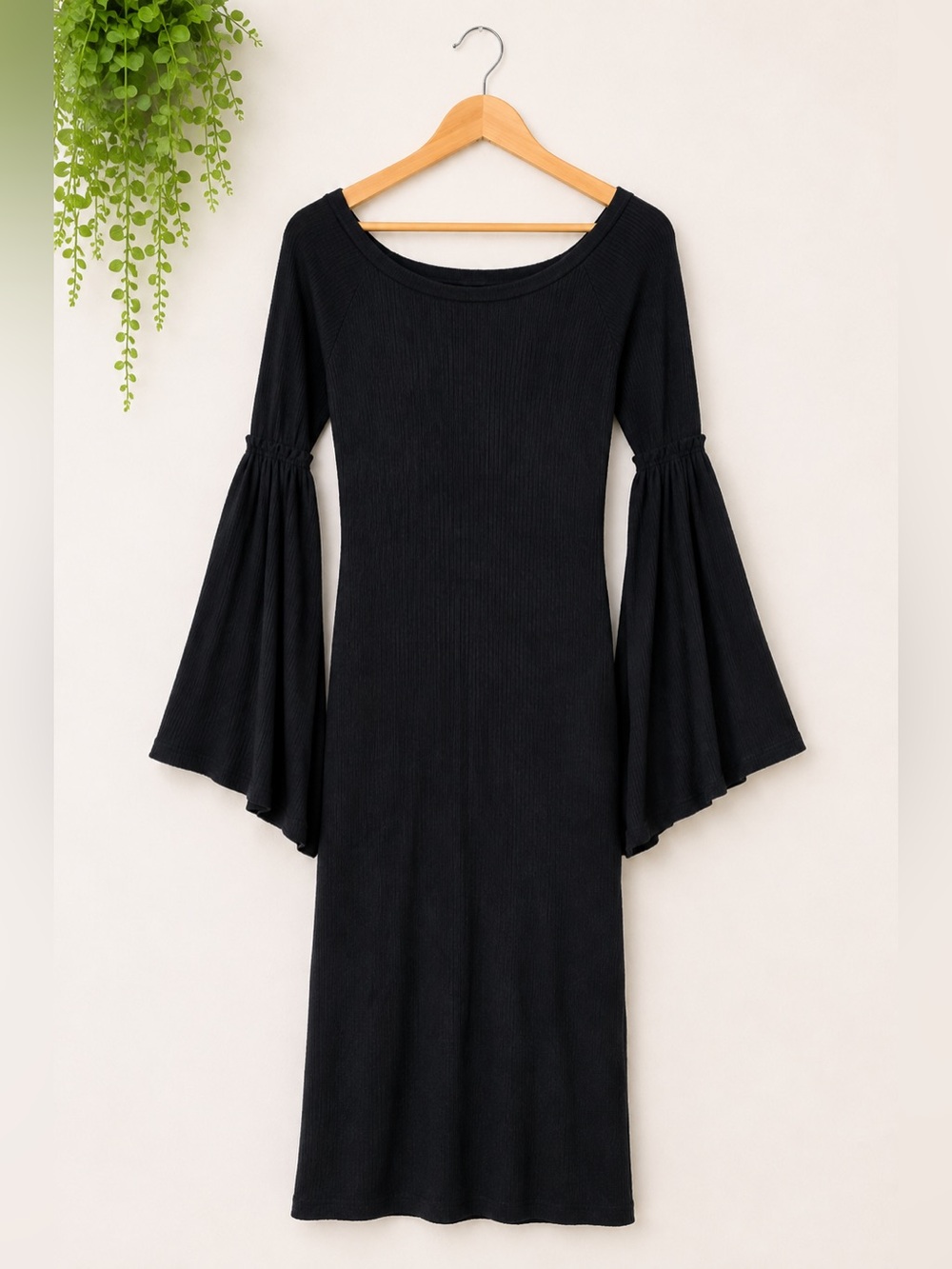 Line & Dot Black Long-Sleeve Bell-Sleeve Knit Dress